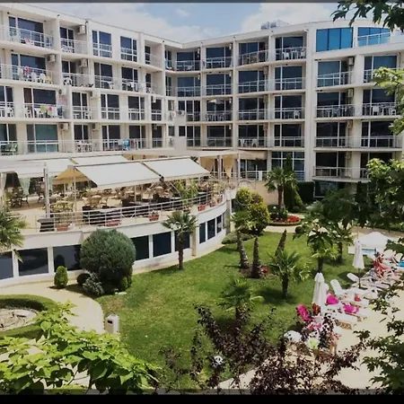Belyy Lebed Sarafovo