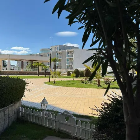Belyy Lebed Apartment Sarafovo